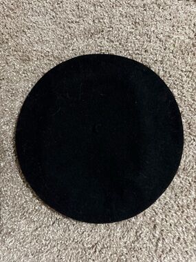 Classic Black Wool Beret